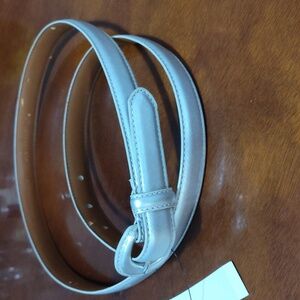 Lauren, Ralph Lauren Silver Leather Belt. NWT Large.